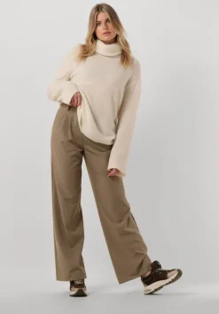 witte modström coltrui adrianmd t-neck