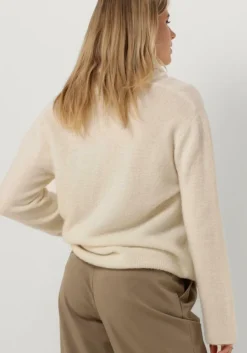 witte modström coltrui adrianmd t-neck