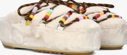 witte moon boot instappers mule faux fur beads
