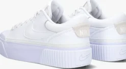 witte nike lage sneakers wmns court legacy lift