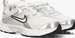 witte nike lage sneakers v5 rnr (ps)