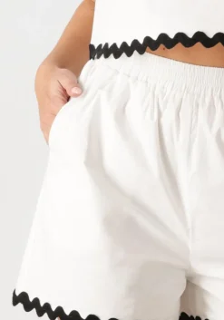 witte notre-v korte broek nv-frances