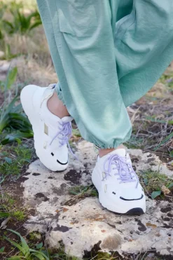 witte omoda lage sneakers jazz