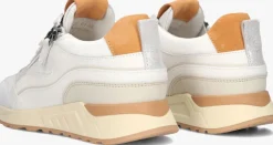 witte piedi nudi lage sneakers lore 22.01