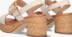 witte stefano lauran sandalen met hak 24199