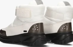 witte ugg snowboots w yose puff