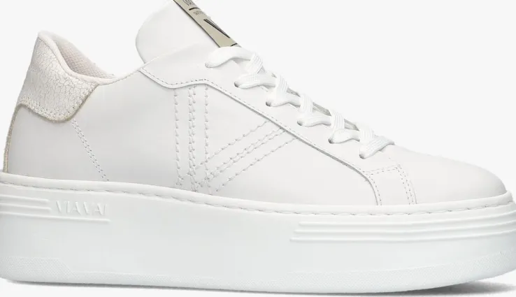 witte via vai lage sneakers isa layne