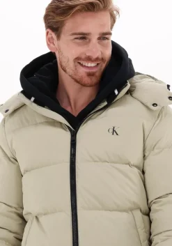zand calvin klein gewatteerde jas essentials down jacket
