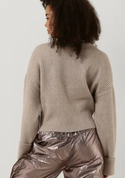 zand co'couture trui row box knit o-knit