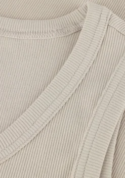 zand withblack top wbllullu tank top