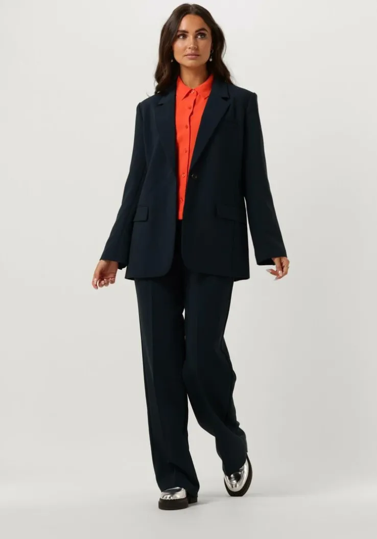 zilverkleurig notre-v oorbellen ss23 earring new collection