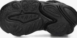zwarte adidas lage sneakers ozweego el i