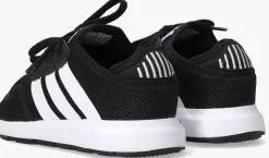 zwarte adidas lage sneakers swift run x i
