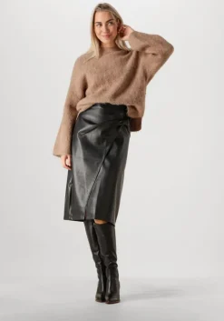 zwarte aimee the label midirok maxime vegan