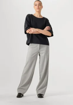 zwarte aimee the label t-shirt romee2