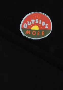 zwarte anerkjendt t-shirt akkikki go outside more ss tee