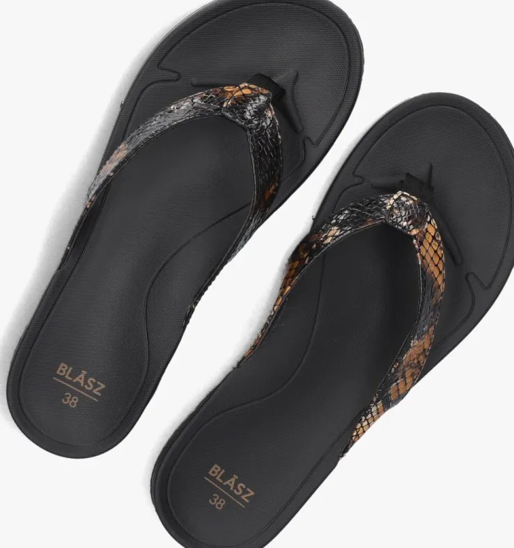 zwarte blasz teenslippers bella 2402