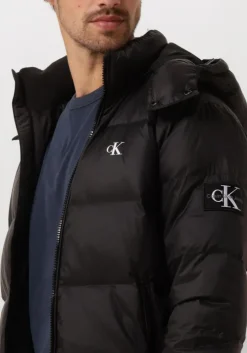 zwarte calvin klein gewatteerde jas essentials down jacket