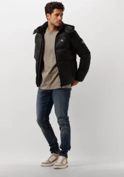 zwarte calvin klein gewatteerde jas essentials down jacket