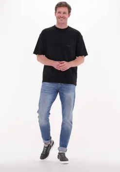 zwarte calvin klein t-shirt shrunken badge pocket tee