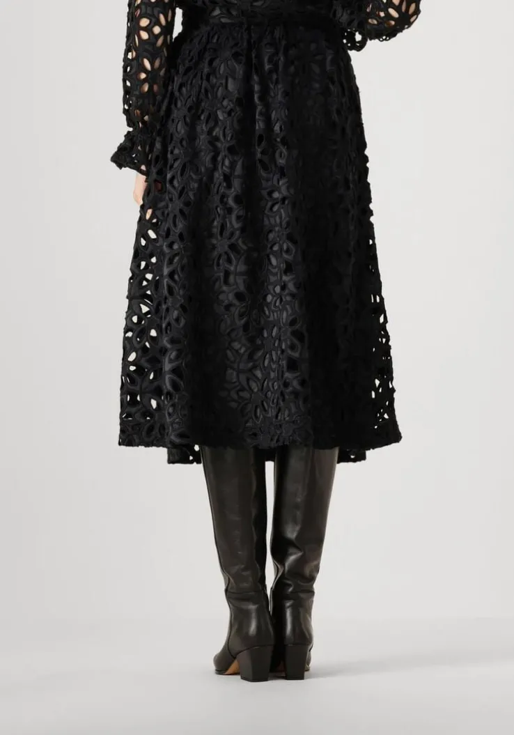 zwarte dea kudibal midirok anona