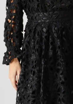 zwarte dea kudibal midirok anona