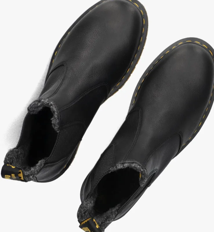 zwarte dr martens chelsea boots 2976 wl