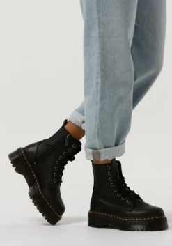 zwarte dr martens veterboots jadon iii