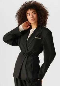 zwarte edited blazer arzu blazer