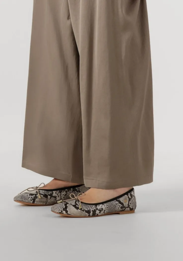 zwarte fred de la bretoniere ballerina's idris balletto