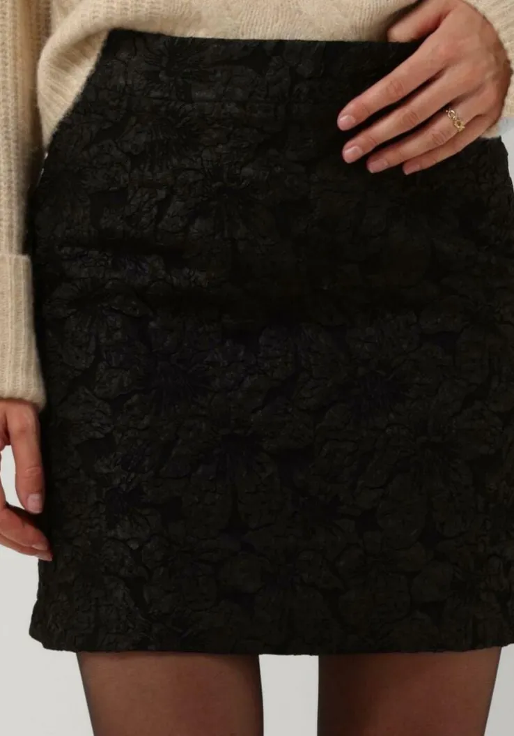 zwarte freebird minirok wv-brocade-pes-23-3