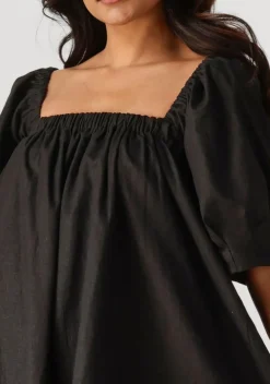 zwarte gestuz mini jurk elarahgz linen short dress