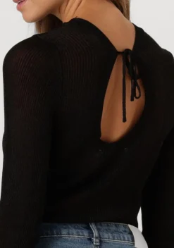 zwarte gestuz t-shirt silvigz deep back blouse