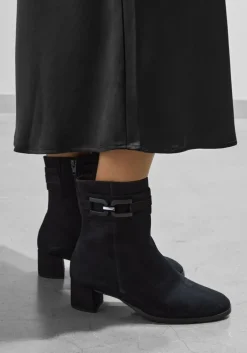 zwarte hassia enkellaarsjes 304852