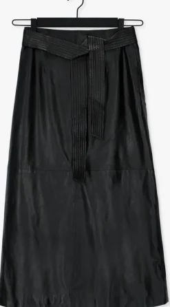 zwarte ibana maxirok stacy