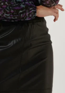 zwarte jansen amsterdam minirok renske