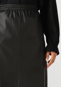 zwarte japan tky maxirok konomi