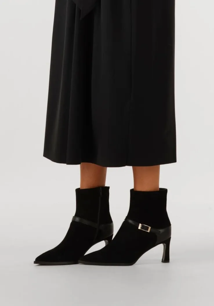 zwarte lina locchi enkellaarsjes av 131