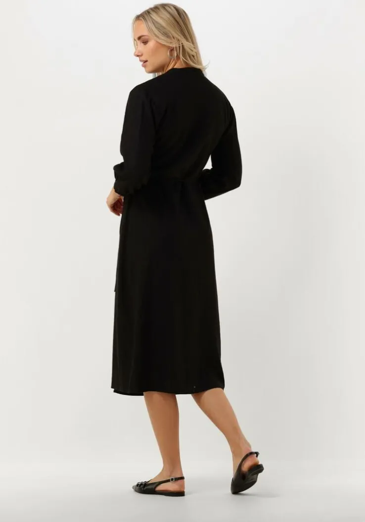 zwarte msch copenhagen midi jurk mschjovene ginia 3/4 wrap dress
