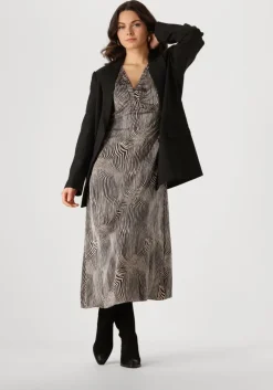 zwarte neo noir midi jurk isoabel floating wave dress