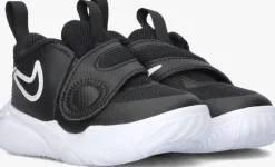 zwarte nike lage sneakers team hustle d 11