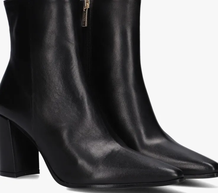 zwarte notre-v enkellaarsjes 18739 1