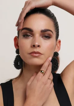 zwarte notre-v oorbellen earring beads