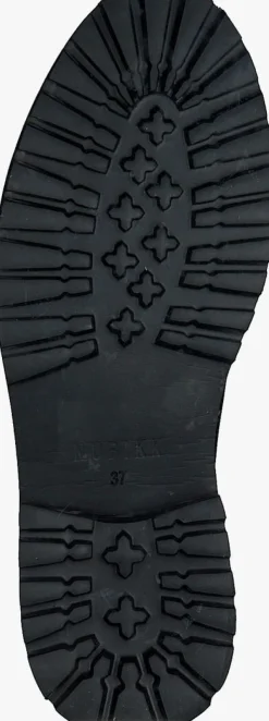 zwarte nubikk chelsea boots fae adams