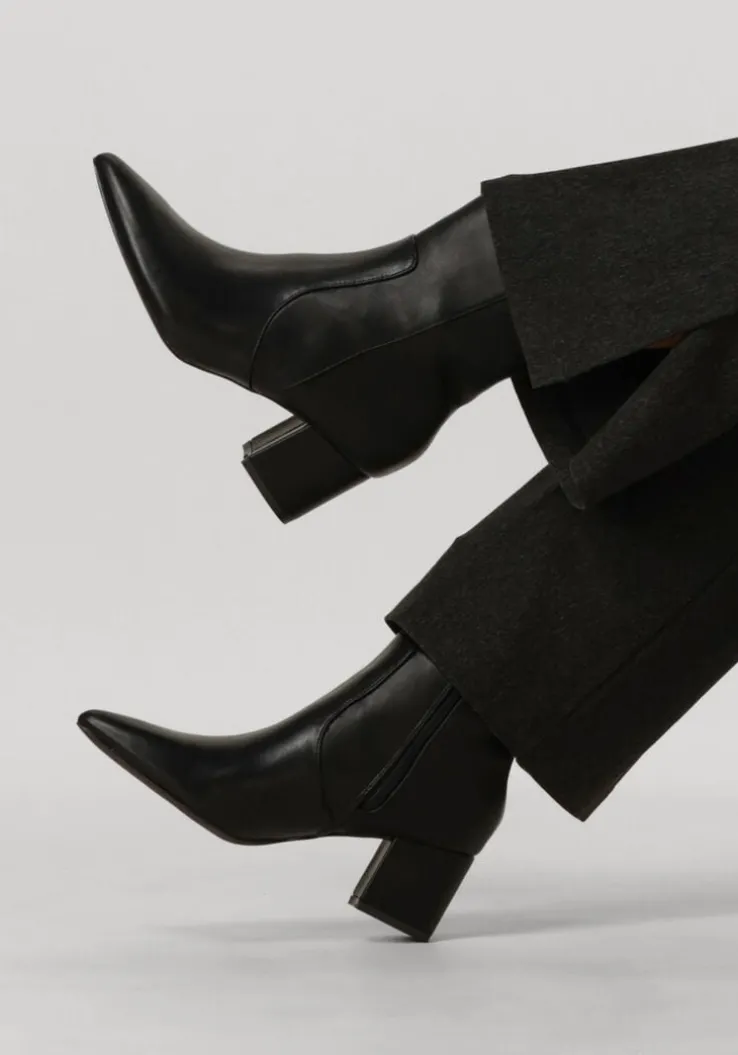 zwarte omoda enkellaarsjes 0591-2