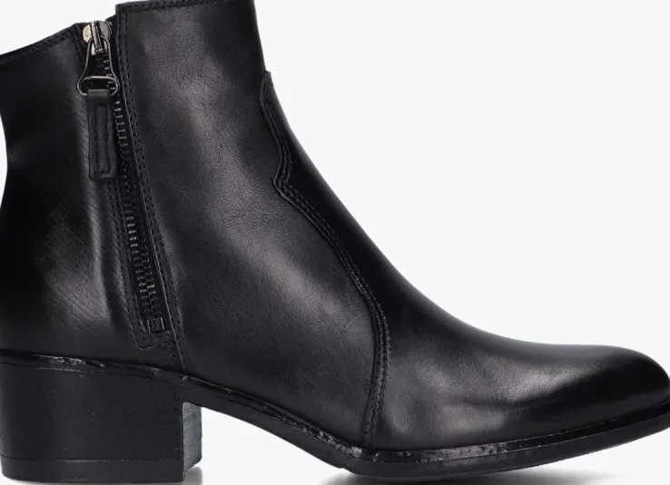 zwarte omoda enkellaarsjes badia