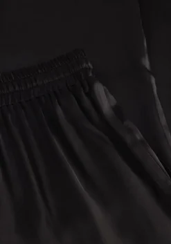 zwarte resort finest wijde broek satin pants
