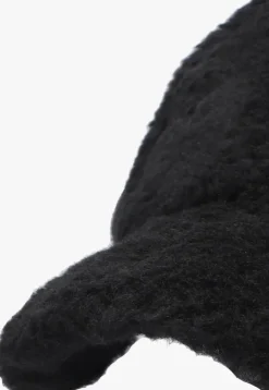 zwarte stand studio pet cia mini cap