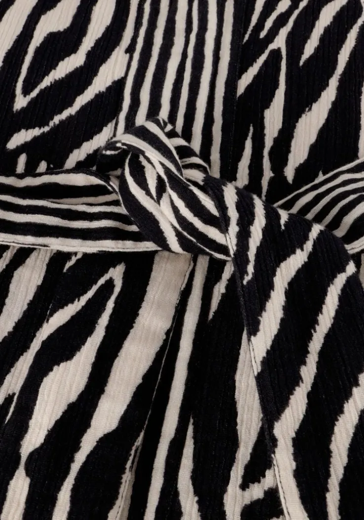 zwarte stella forest midi jurk e24ro053