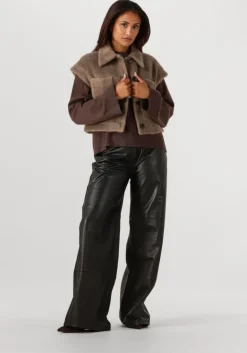 zwarte studio ar wijde broek tess